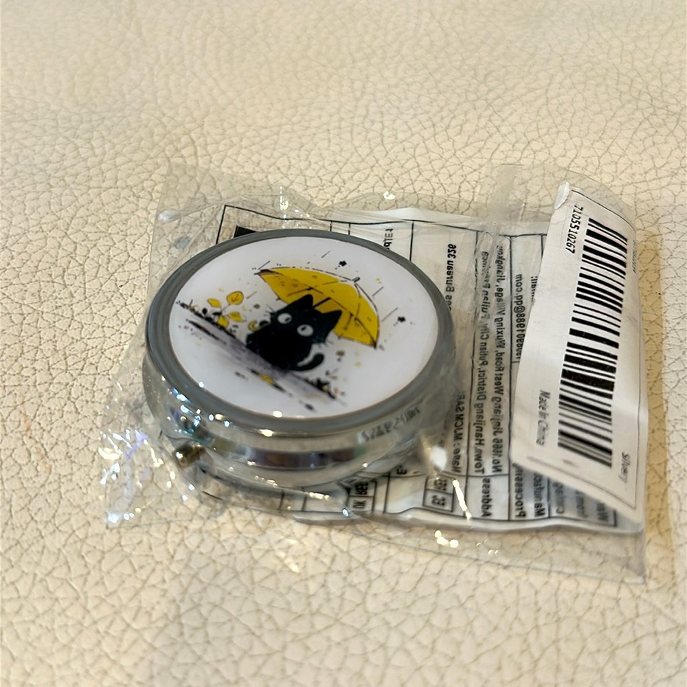 NIB Compact 3-Compartment Metal Pill Case with Black Cat Design - Picture 5 of 13